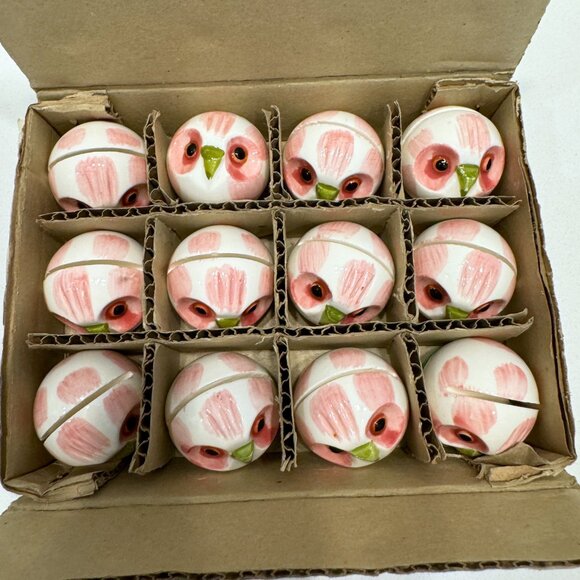 Set of 12 Ceramic Owls Hand Painted Place cards HolderS Dainty Small White Pink - Picture 2 of 8
